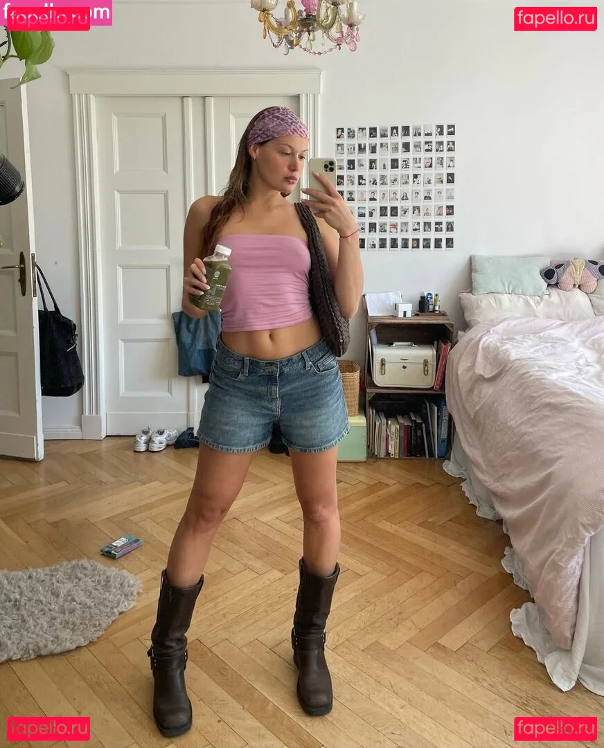 Karlotta Emilie Henke Onlyfans Photo Gallery 