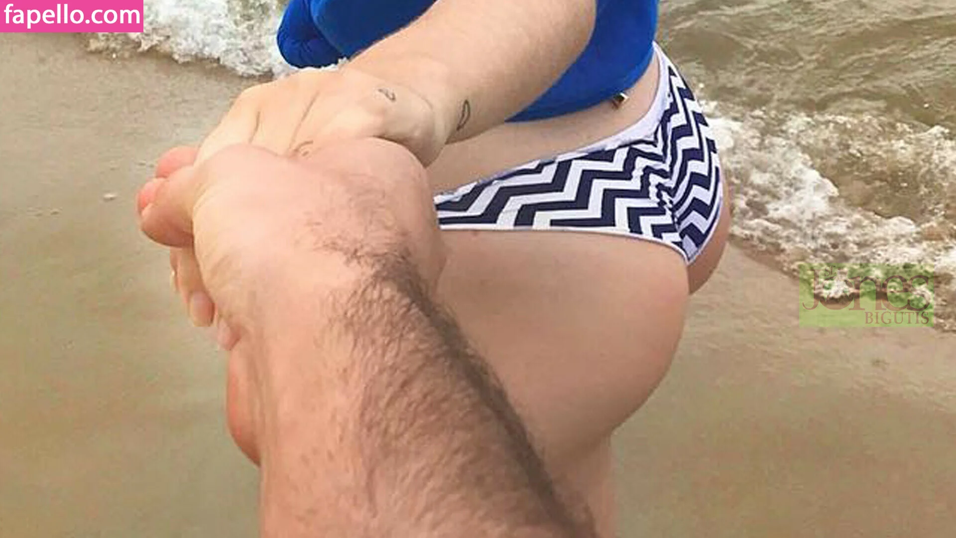 Bella Sant ASMR Onlyfans Photo Gallery 