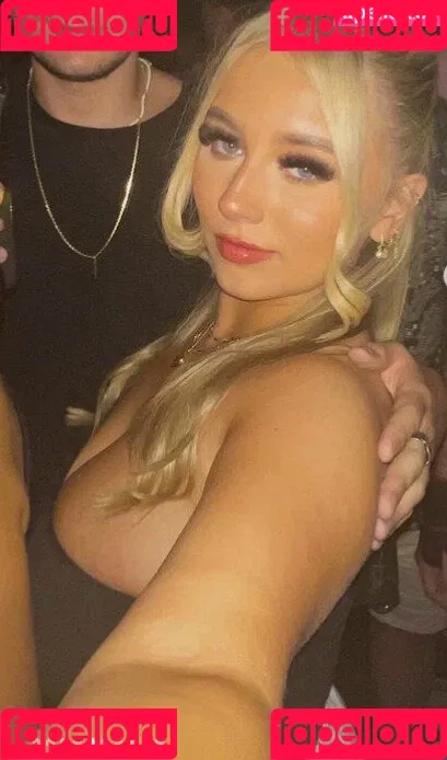 Gracie Mae Onlyfans Photo Gallery 