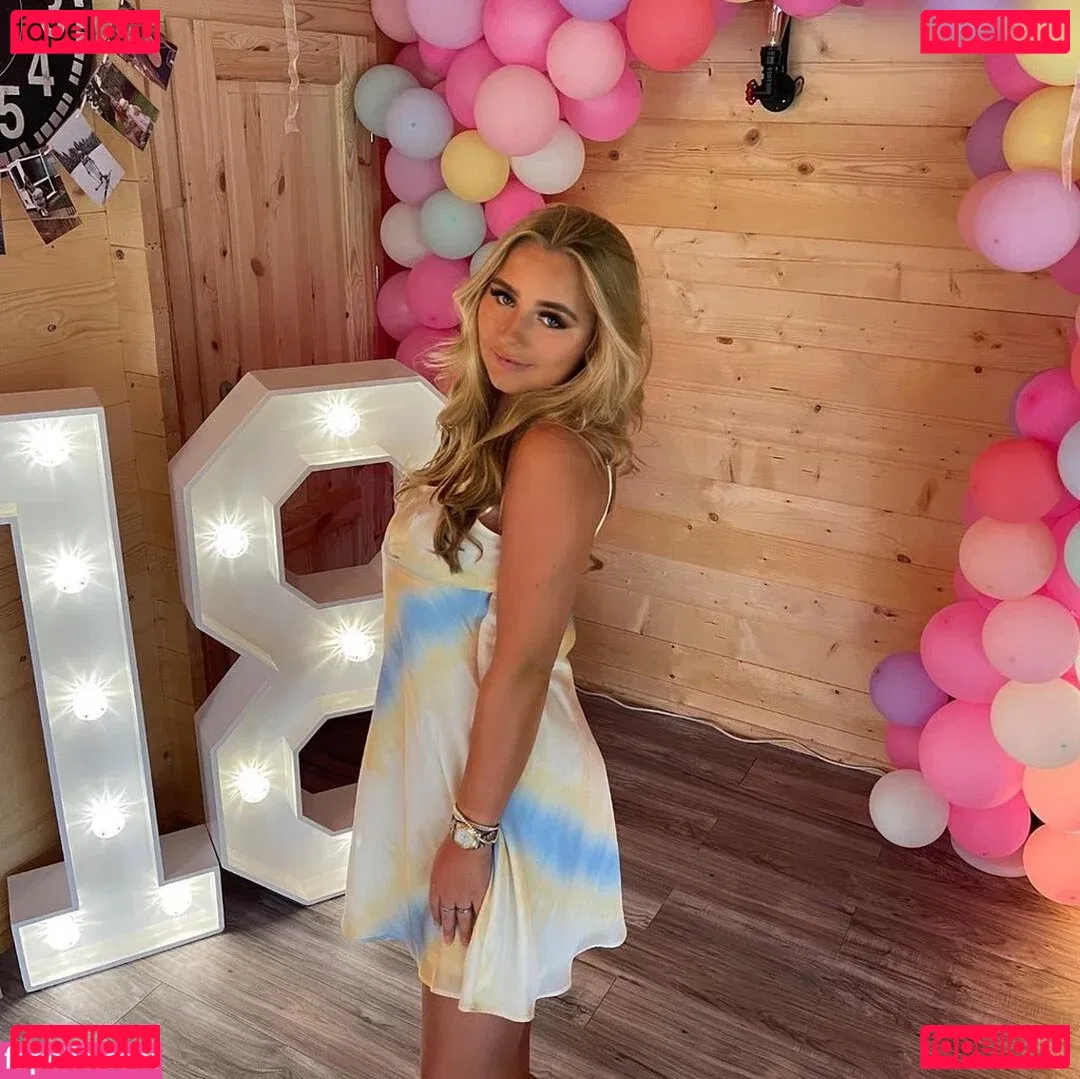 Gracie Mae Onlyfans Photo Gallery 