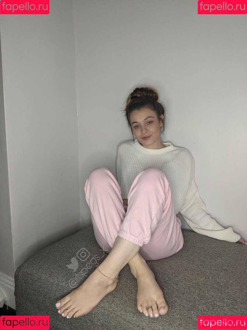 itspegsx Onlyfans Photo Gallery 