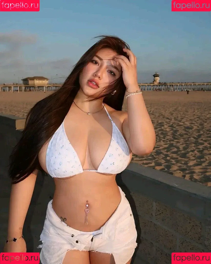 Ngan Nguyen Onlyfans Photo Gallery 