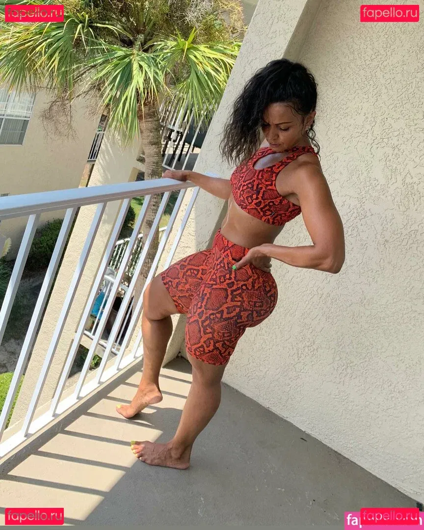 bodybypalaj Onlyfans Photo Gallery 