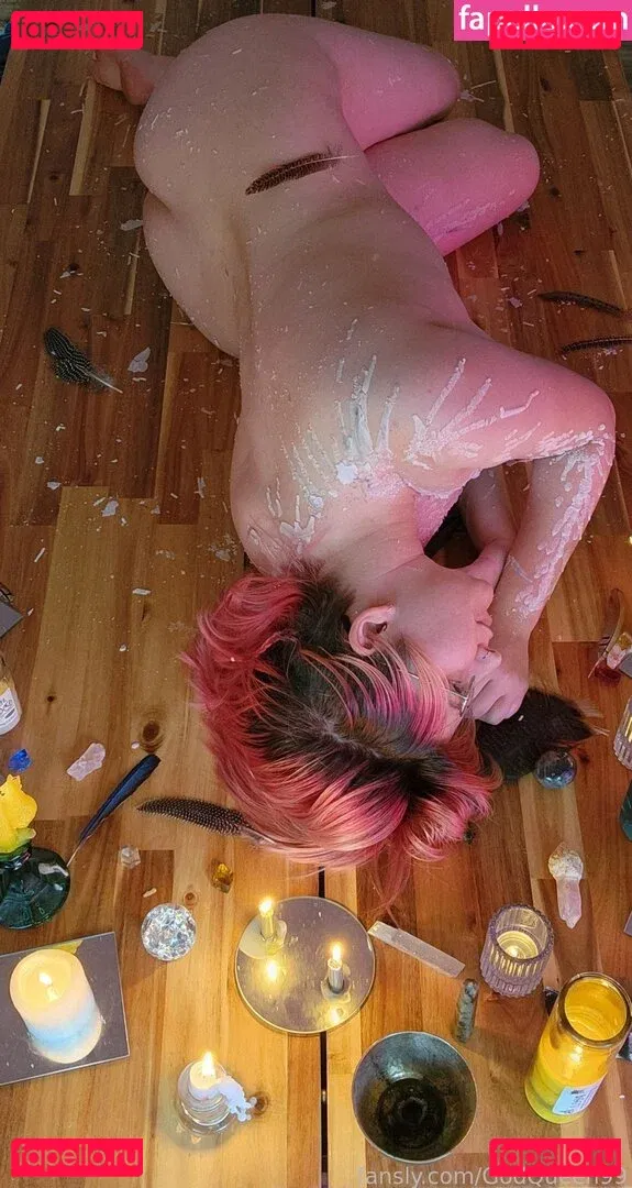 GodQueen99 Onlyfans Photo Gallery 