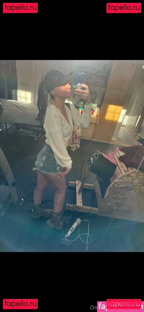 LewdySpearmint Onlyfans Photo Gallery 