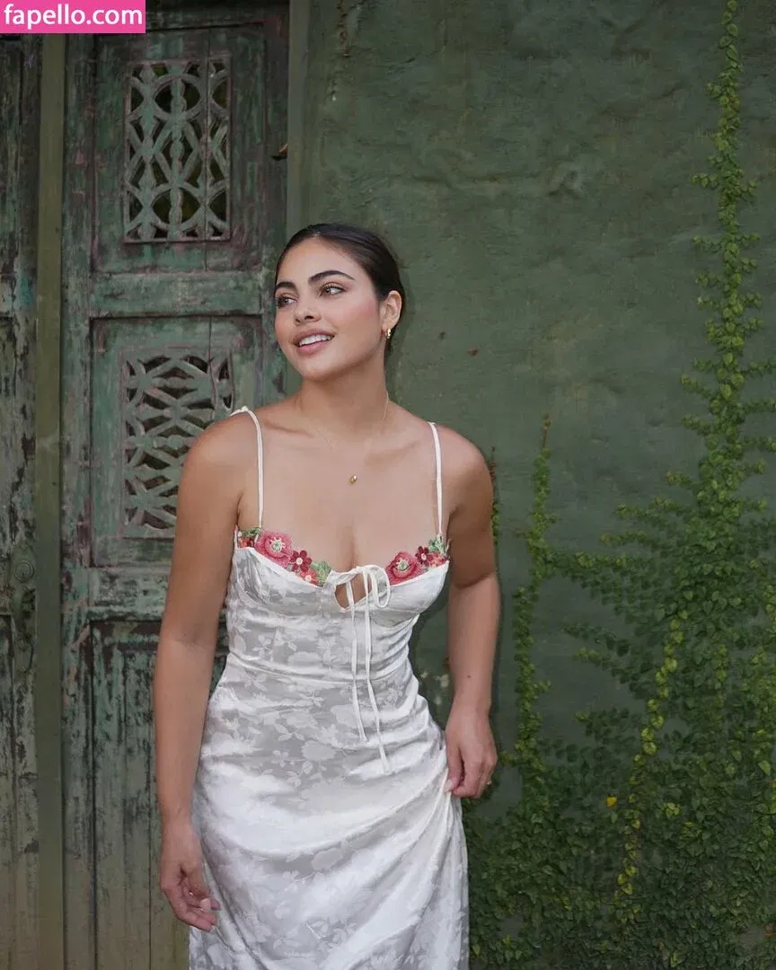 Sara Orrego Onlyfans Photo Gallery 