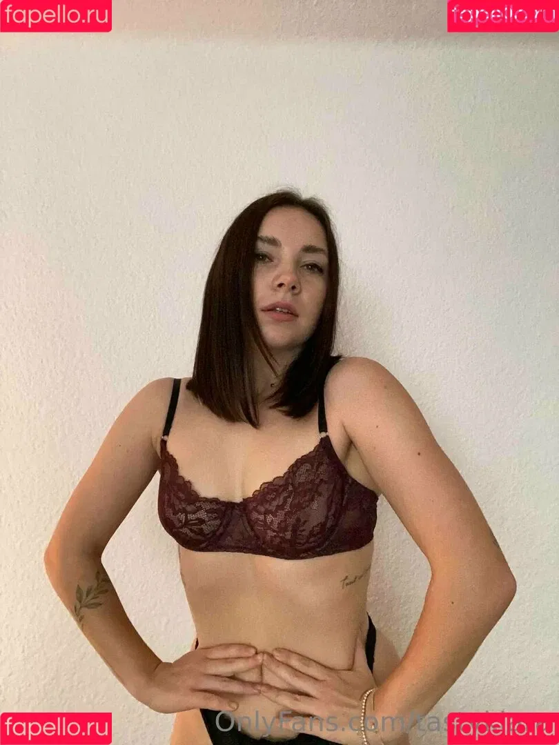 misato_mylf Onlyfans Photo Gallery 