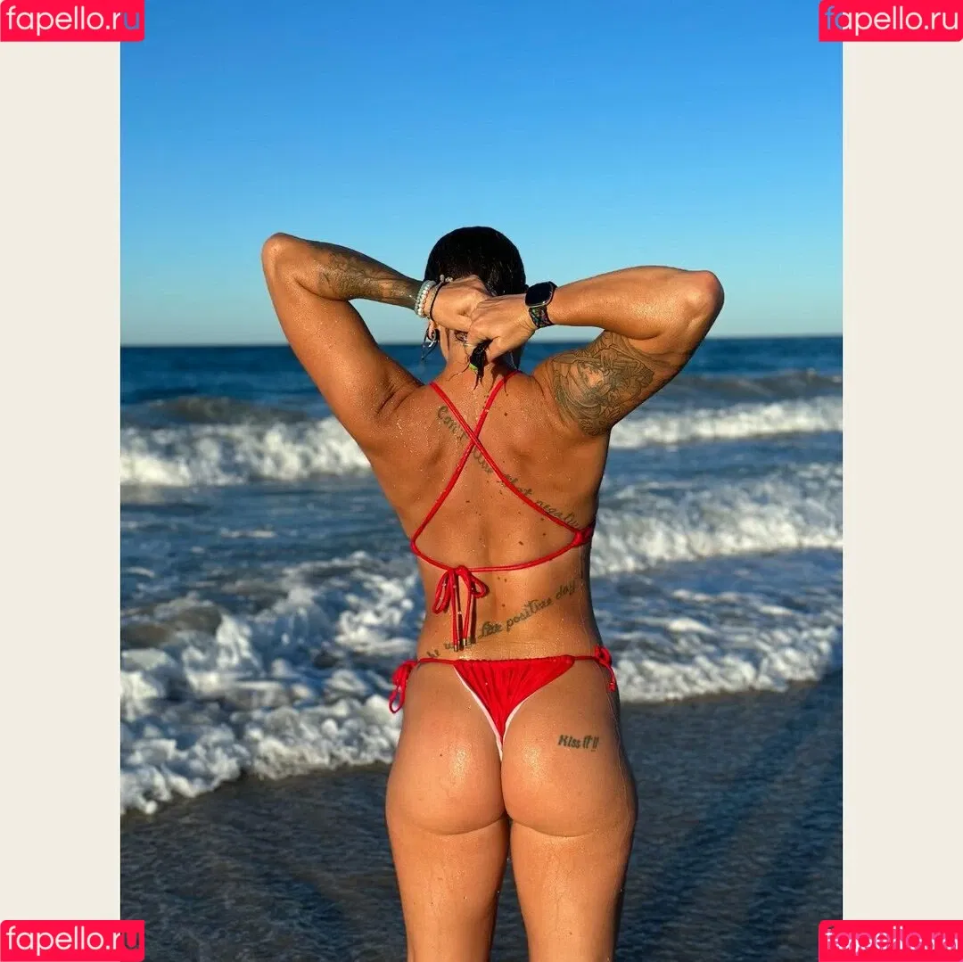 bigbootyshel Onlyfans Photo Gallery 