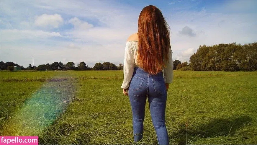 ASMR Marlife Onlyfans Photo Gallery 