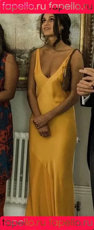 Anya Chalotra Onlyfans Photo Gallery 