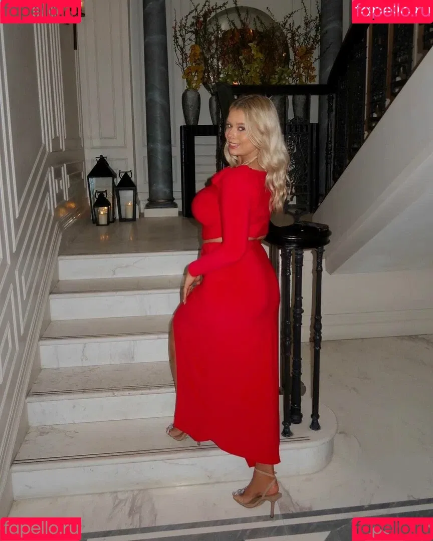 Sarah Anne Hooper Onlyfans Photo Gallery 