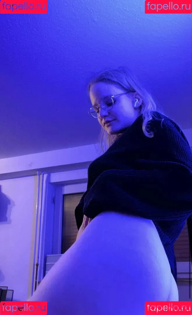 Lina-Klein Onlyfans Photo Gallery 