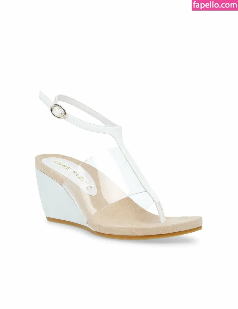 Lina-Klein Onlyfans Photo Gallery 