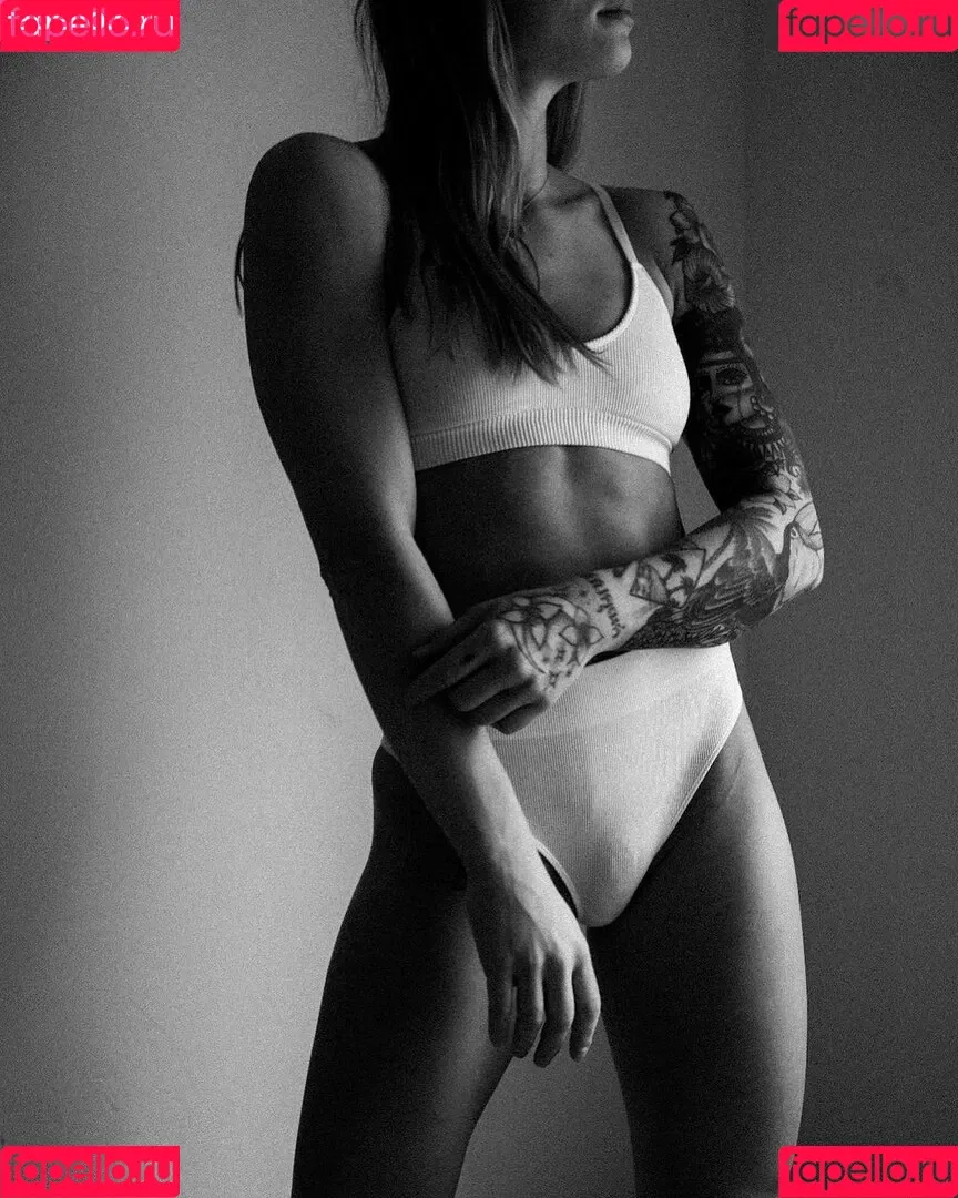 Leawolff Onlyfans Photo Gallery 