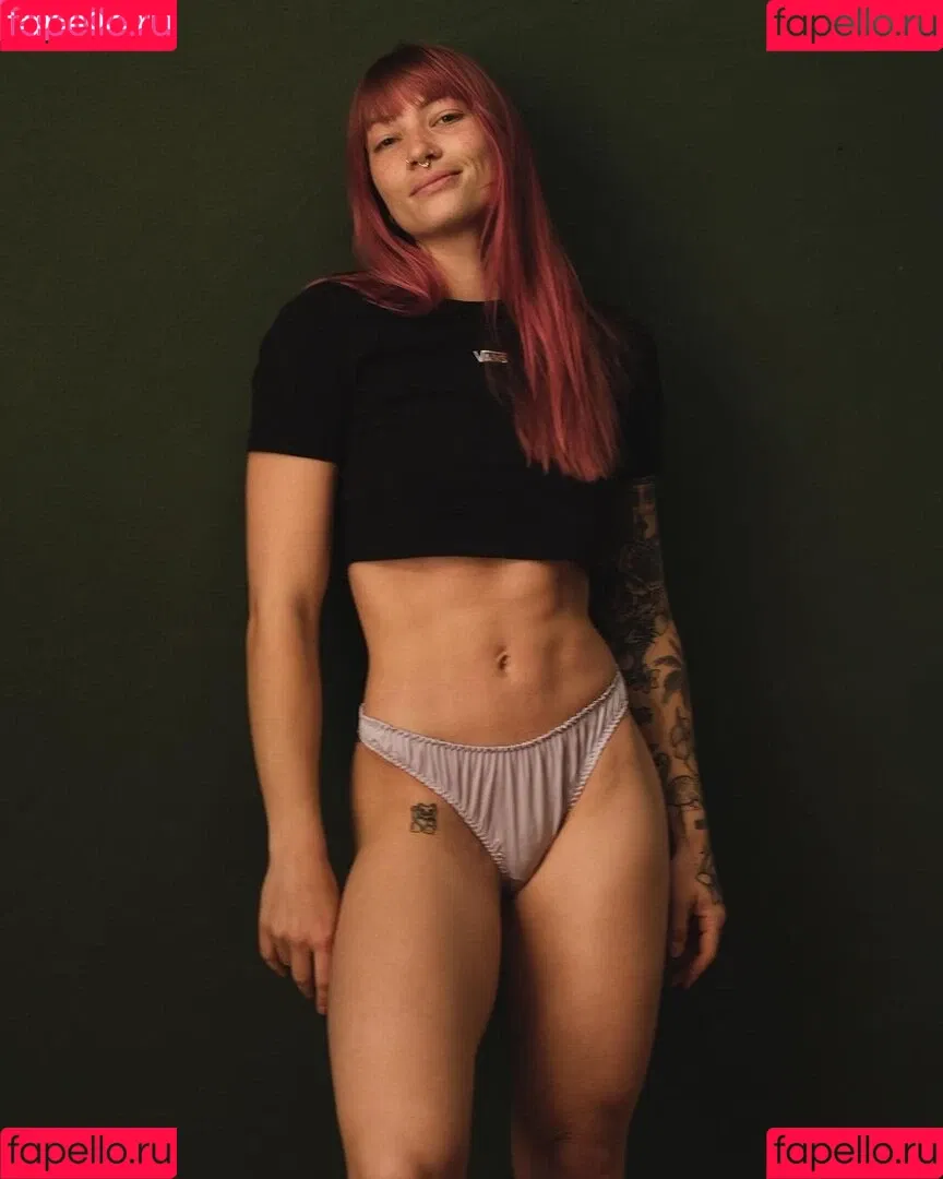 Leawolff Onlyfans Photo Gallery 