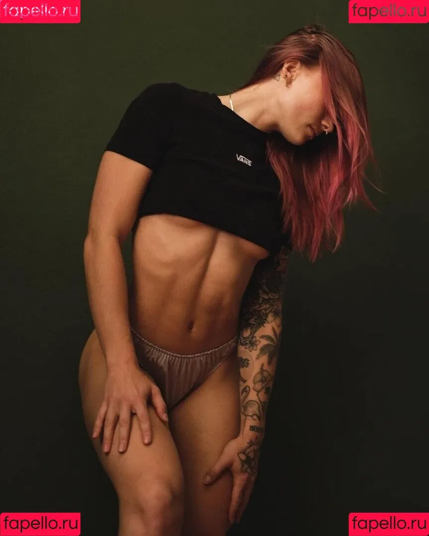 Leawolff Onlyfans Photo Gallery 