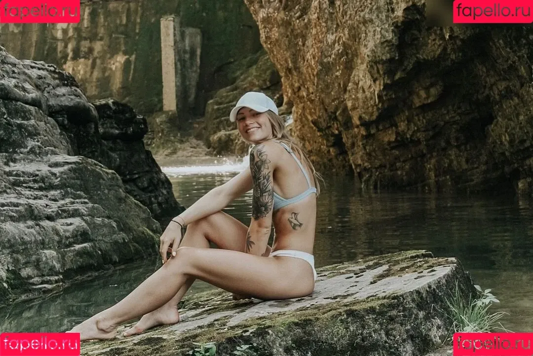 Leawolff Onlyfans Photo Gallery 
