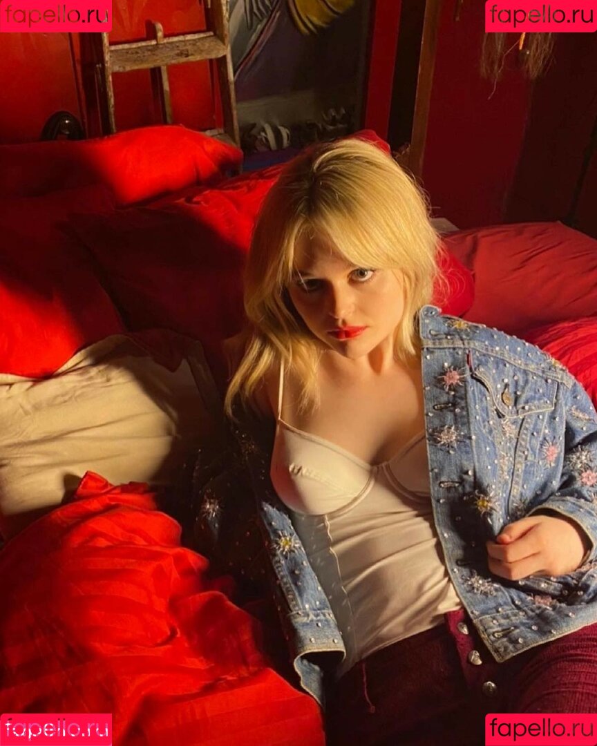 Emily.xx Onlyfans Photo Gallery 