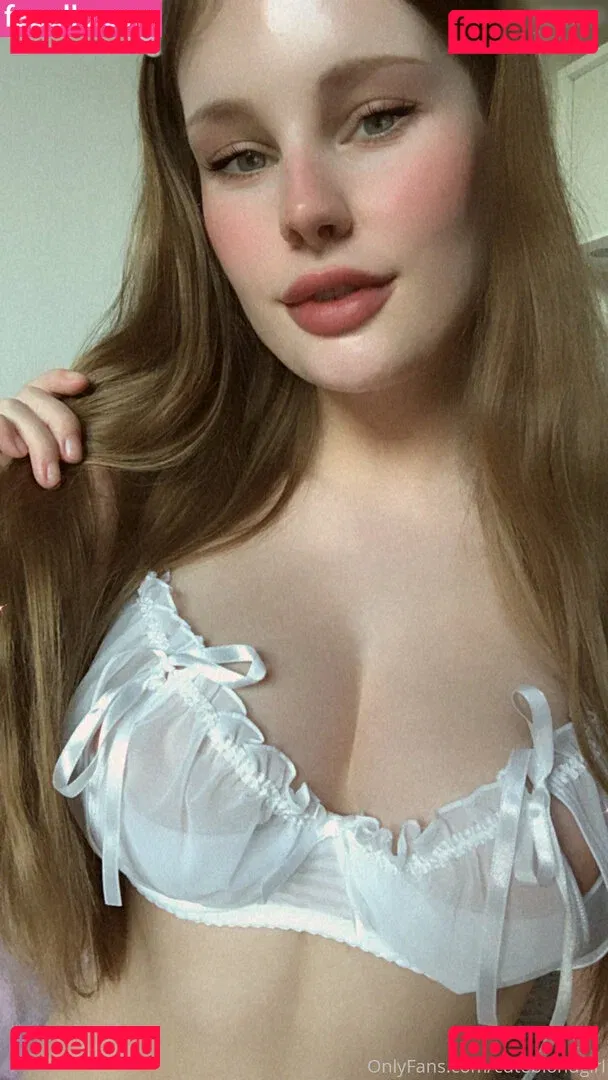 CuteBlondGirl Onlyfans Photo Gallery 