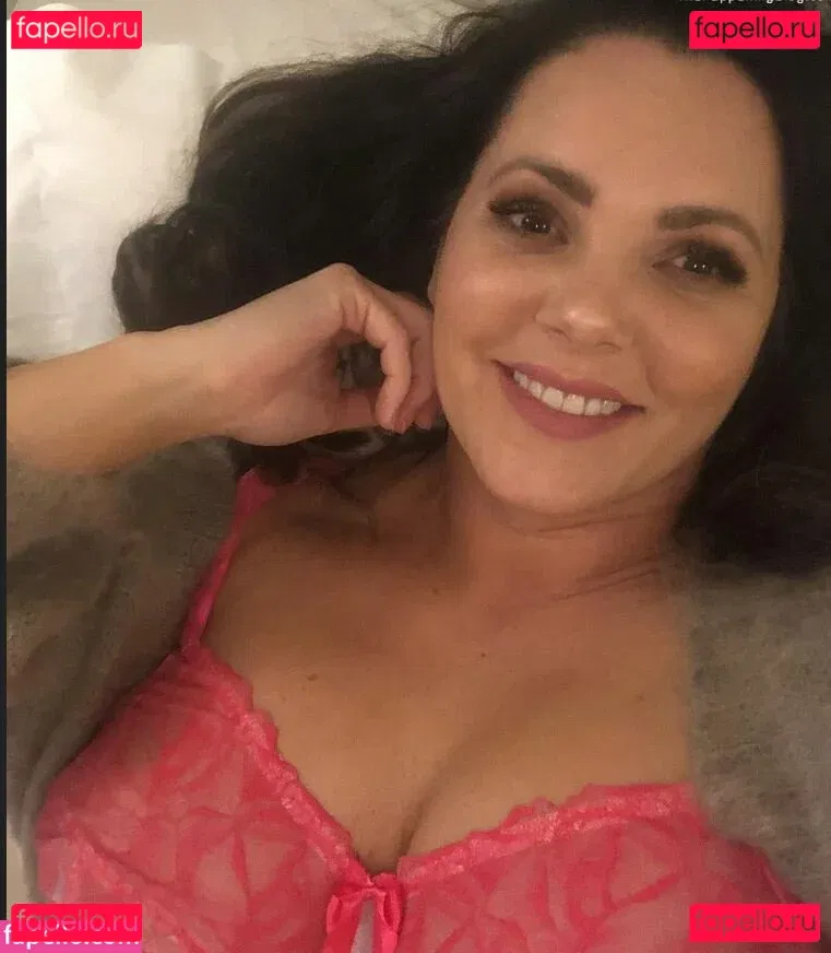 Paula Lambert Onlyfans Photo Gallery 