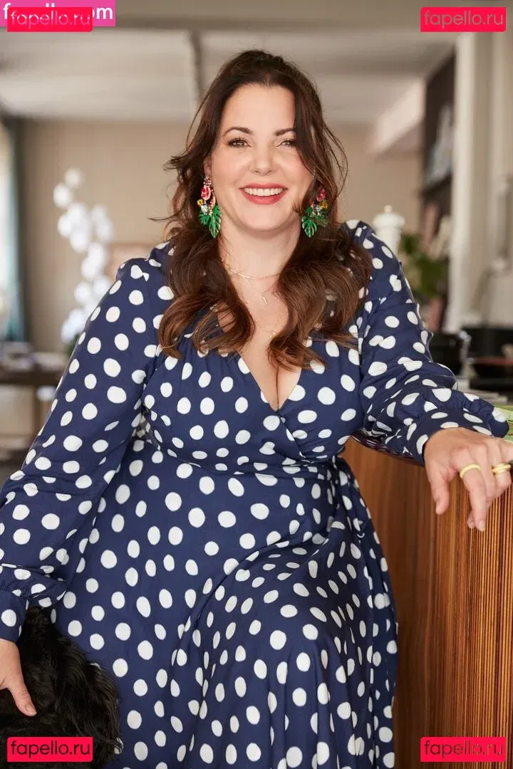 Paula Lambert Onlyfans Photo Gallery 