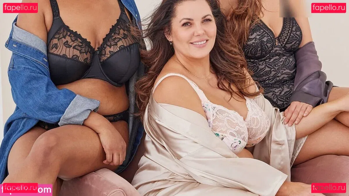 Paula Lambert Onlyfans Photo Gallery 