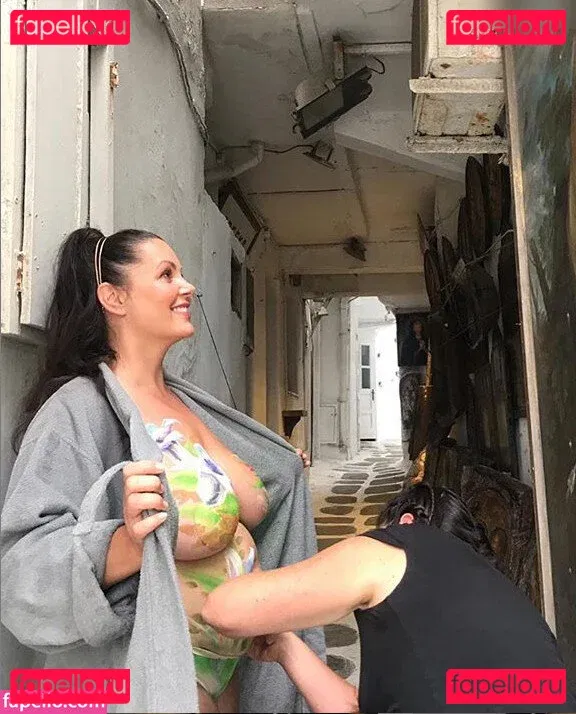 Paula Lambert Onlyfans Photo Gallery 