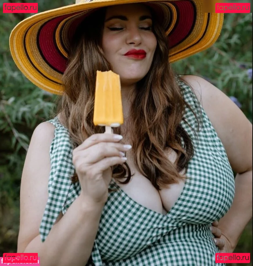 Paula Lambert Onlyfans Photo Gallery 