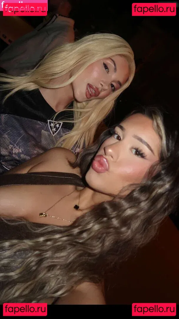 Almira Azemi Onlyfans Photo Gallery 