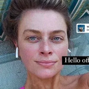 Sara Civian Onlyfans Photo Gallery 