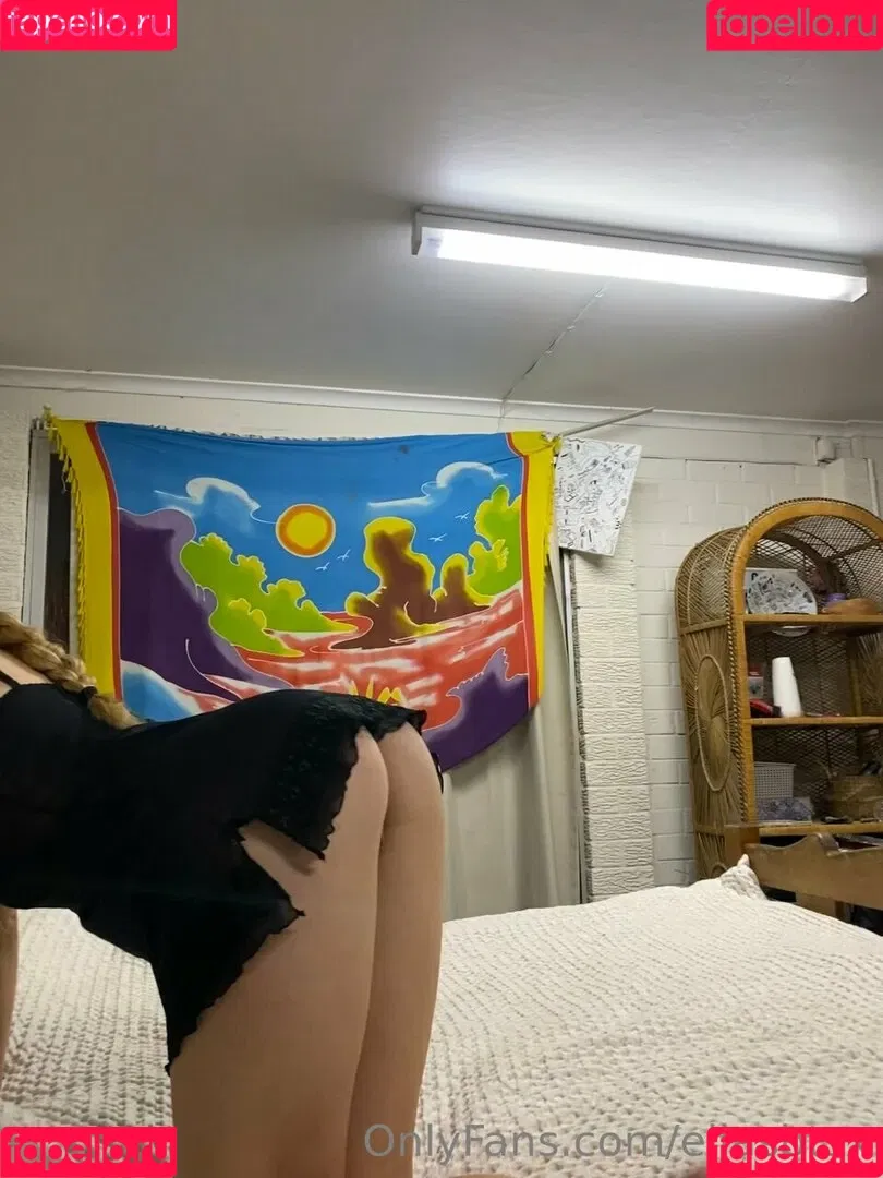 ellasbtsx Onlyfans Photo Gallery 