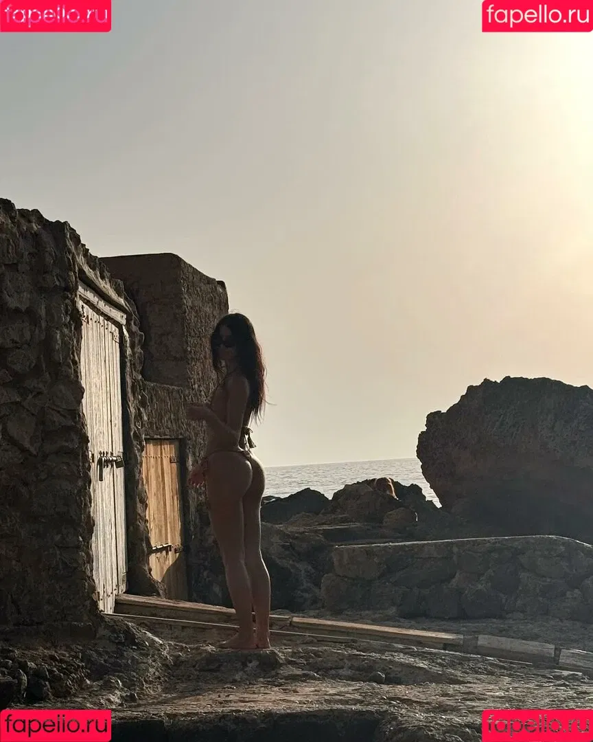Sarah Kohan Onlyfans Photo Gallery 