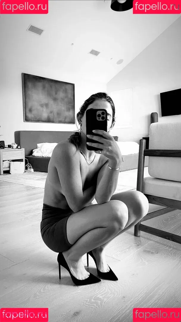 Sarah Kohan Onlyfans Photo Gallery 
