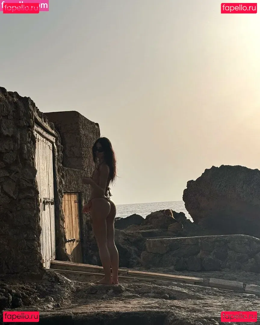 Sarah Kohan Onlyfans Photo Gallery 