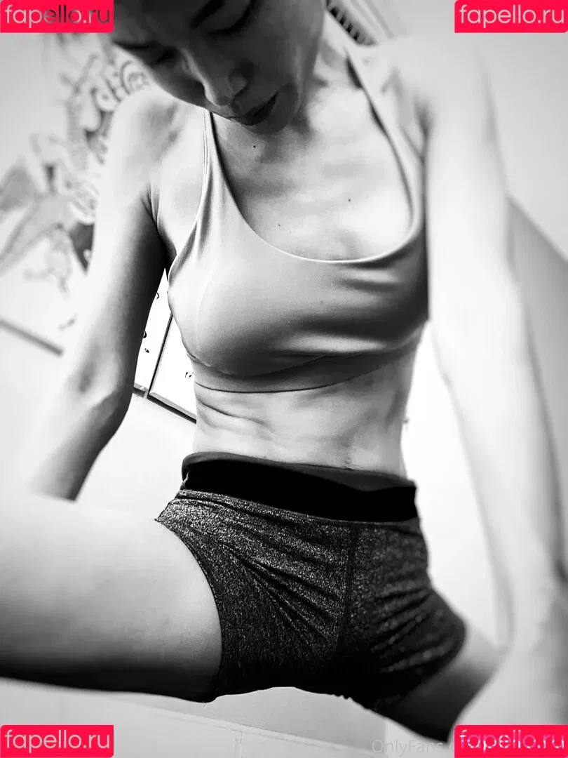 asian_secret Onlyfans Photo Gallery 