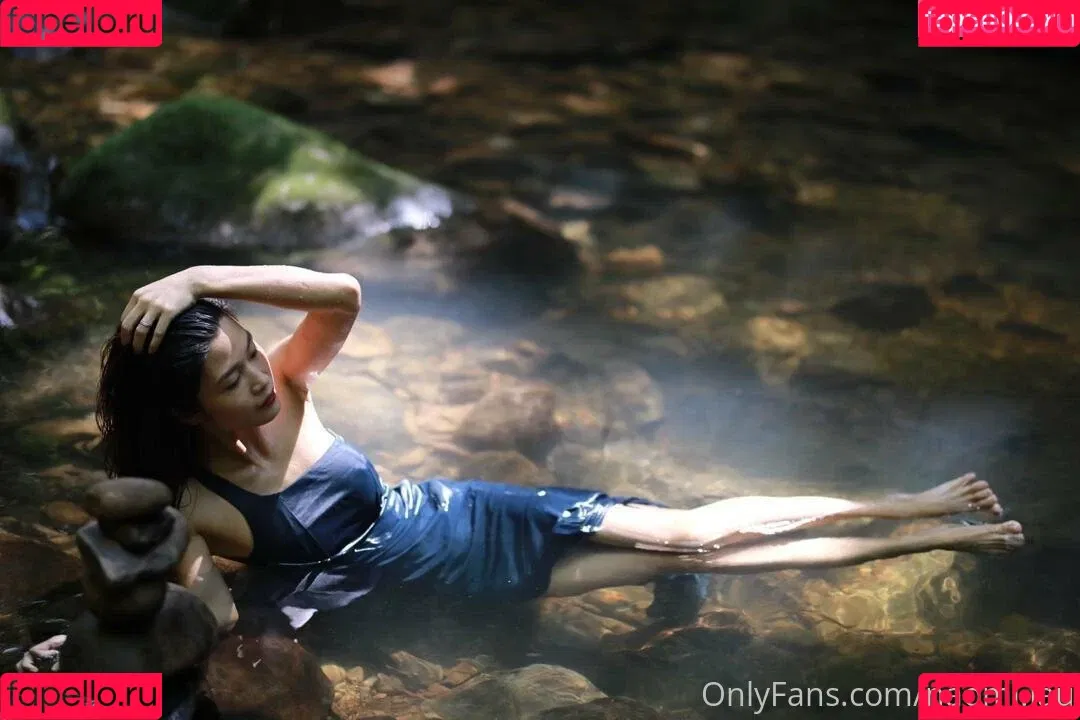 asian_secret Onlyfans Photo Gallery 