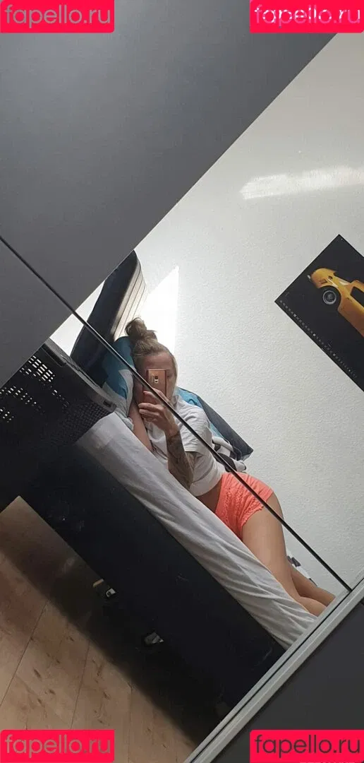 mellashz Onlyfans Photo Gallery 