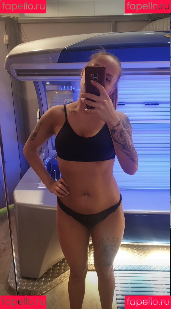 mellashz Onlyfans Photo Gallery 