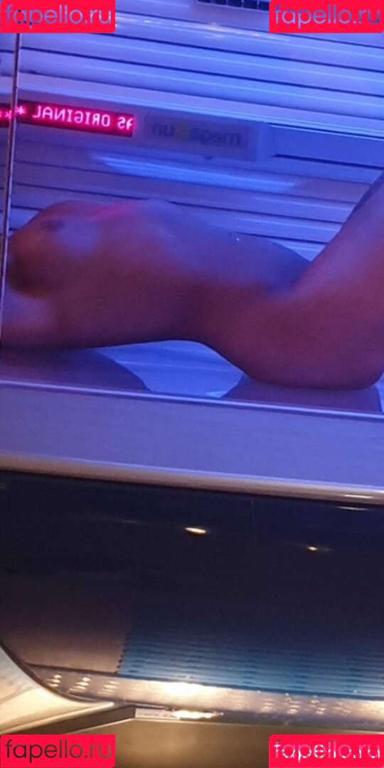 mellashz Onlyfans Photo Gallery 