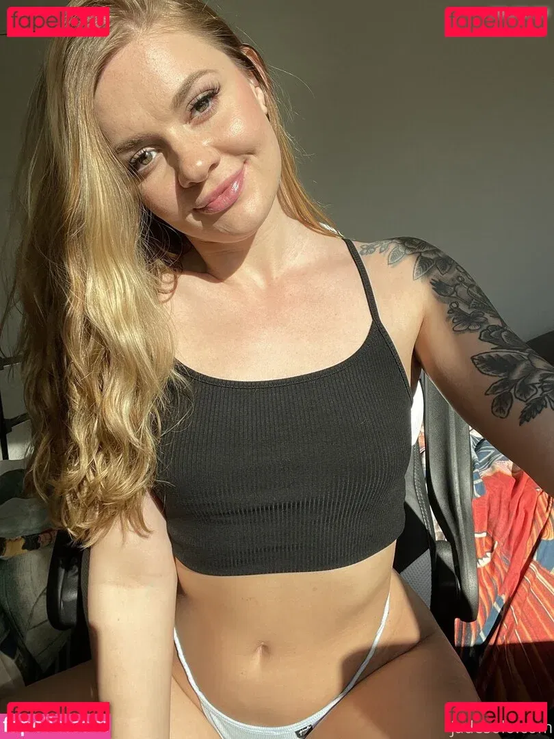 Jadesolo Onlyfans Photo Gallery 
