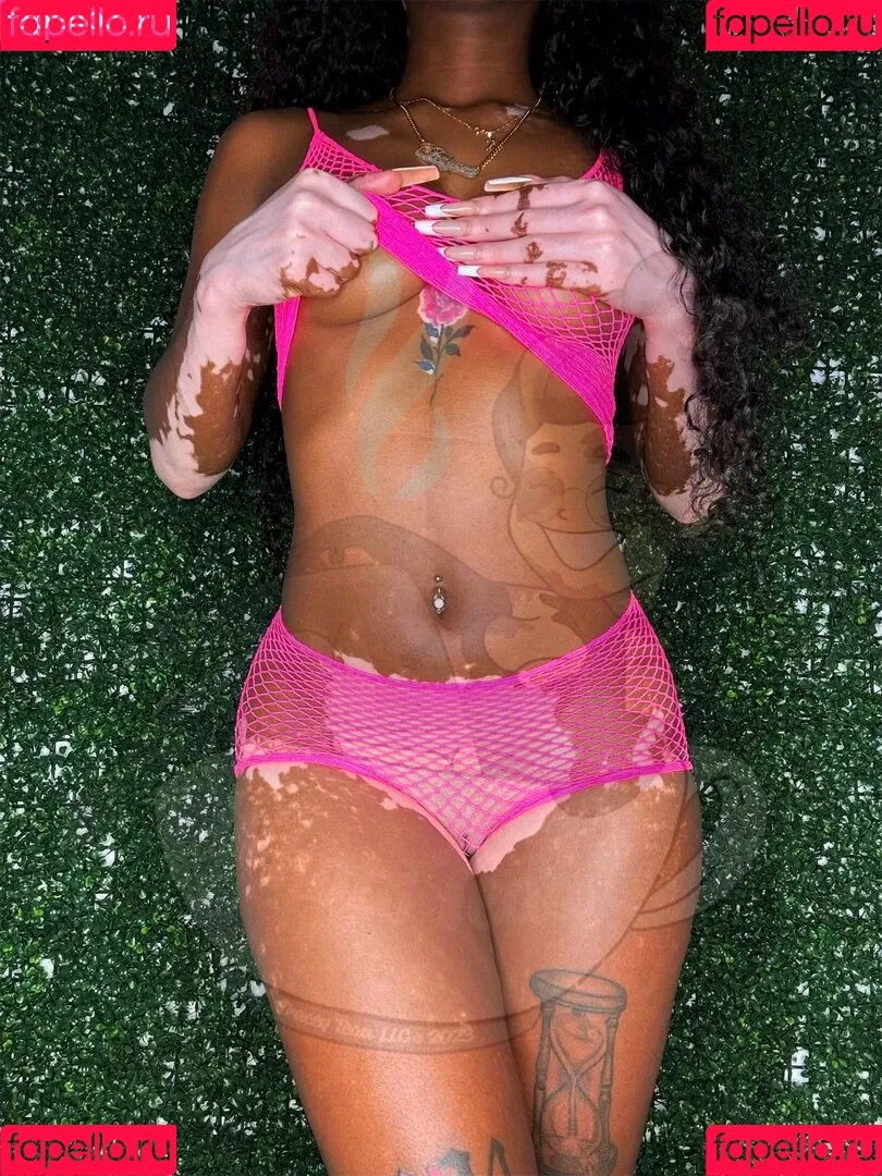 Curiousiteaaa Onlyfans Photo Gallery 