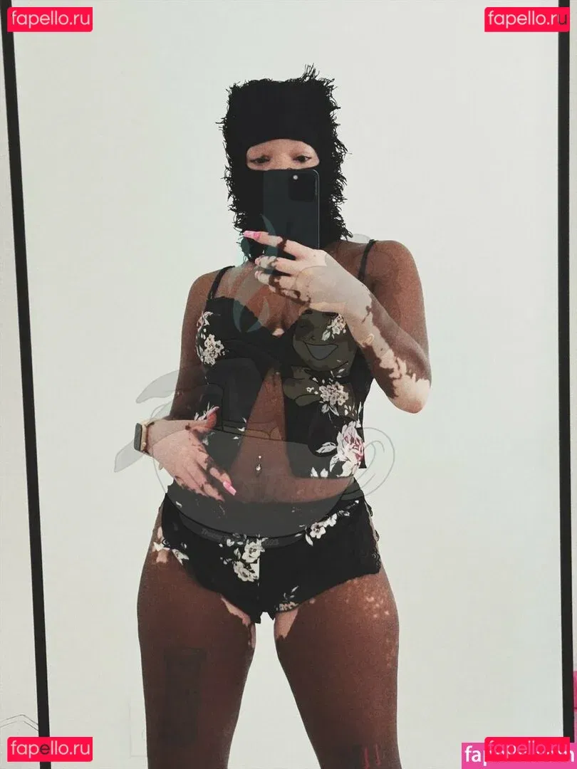 Curiousiteaaa Onlyfans Photo Gallery 