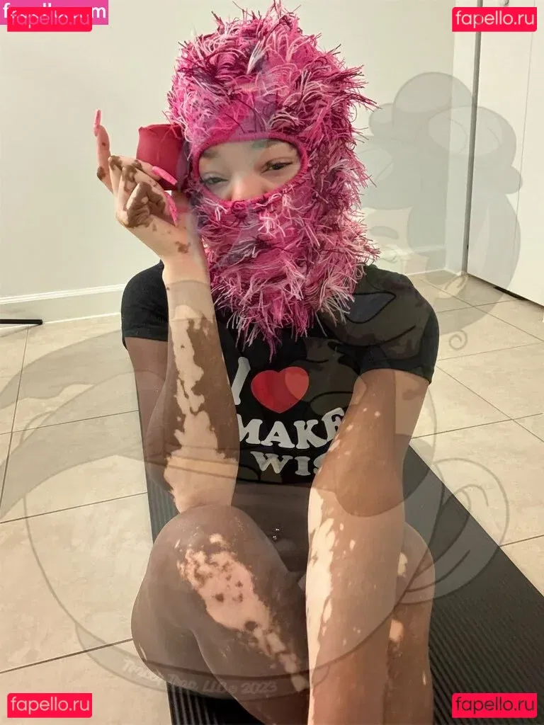 Curiousiteaaa Onlyfans Photo Gallery 