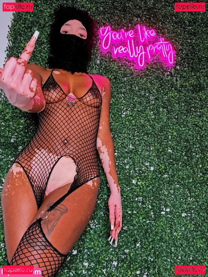 Curiousiteaaa Onlyfans Photo Gallery 