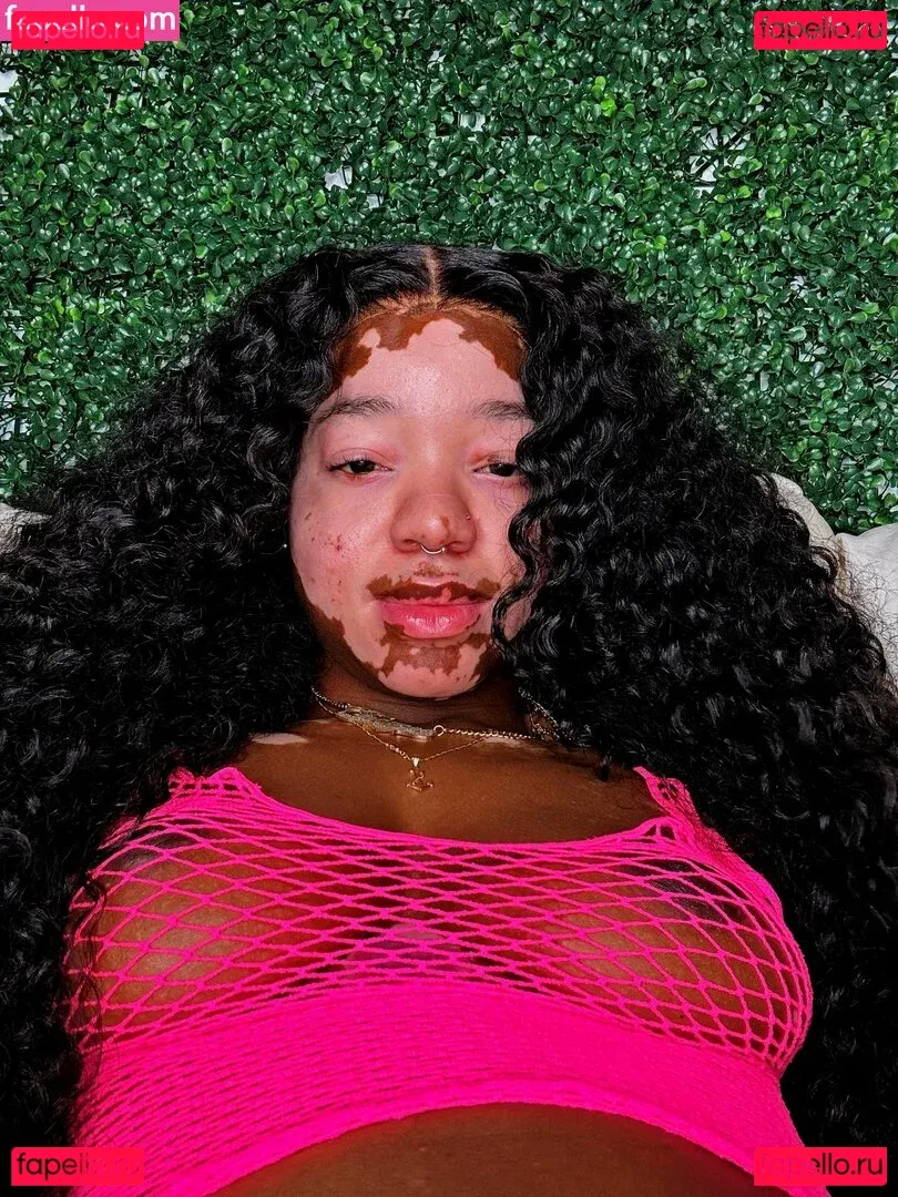 Curiousiteaaa Onlyfans Photo Gallery 