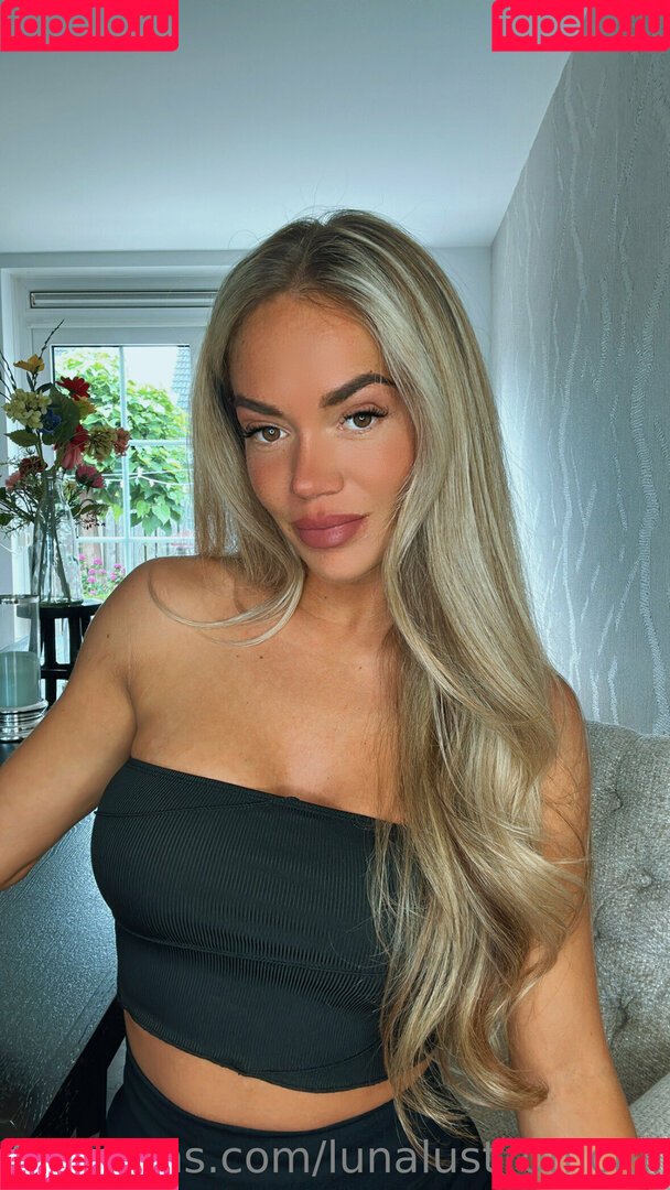 lunalust_official Onlyfans Photo Gallery 