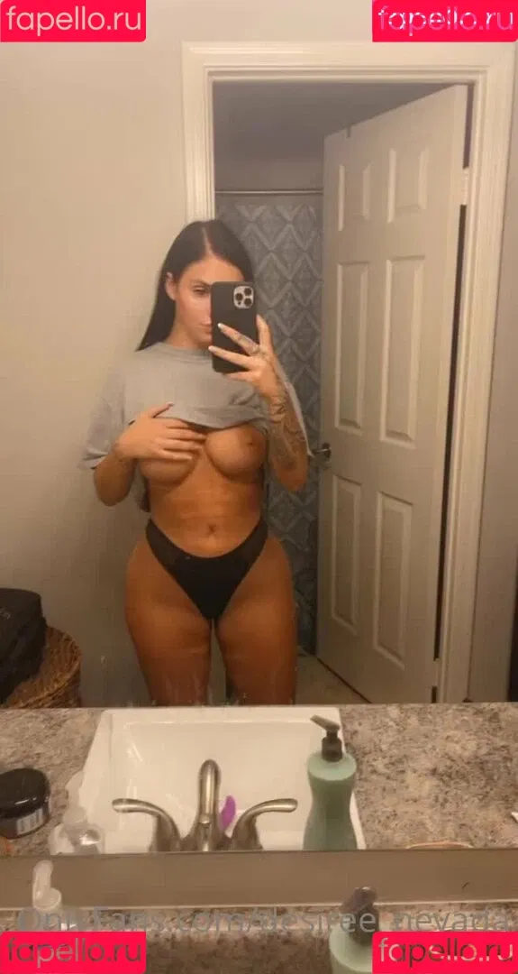 desiree_nevada Onlyfans Photo Gallery 