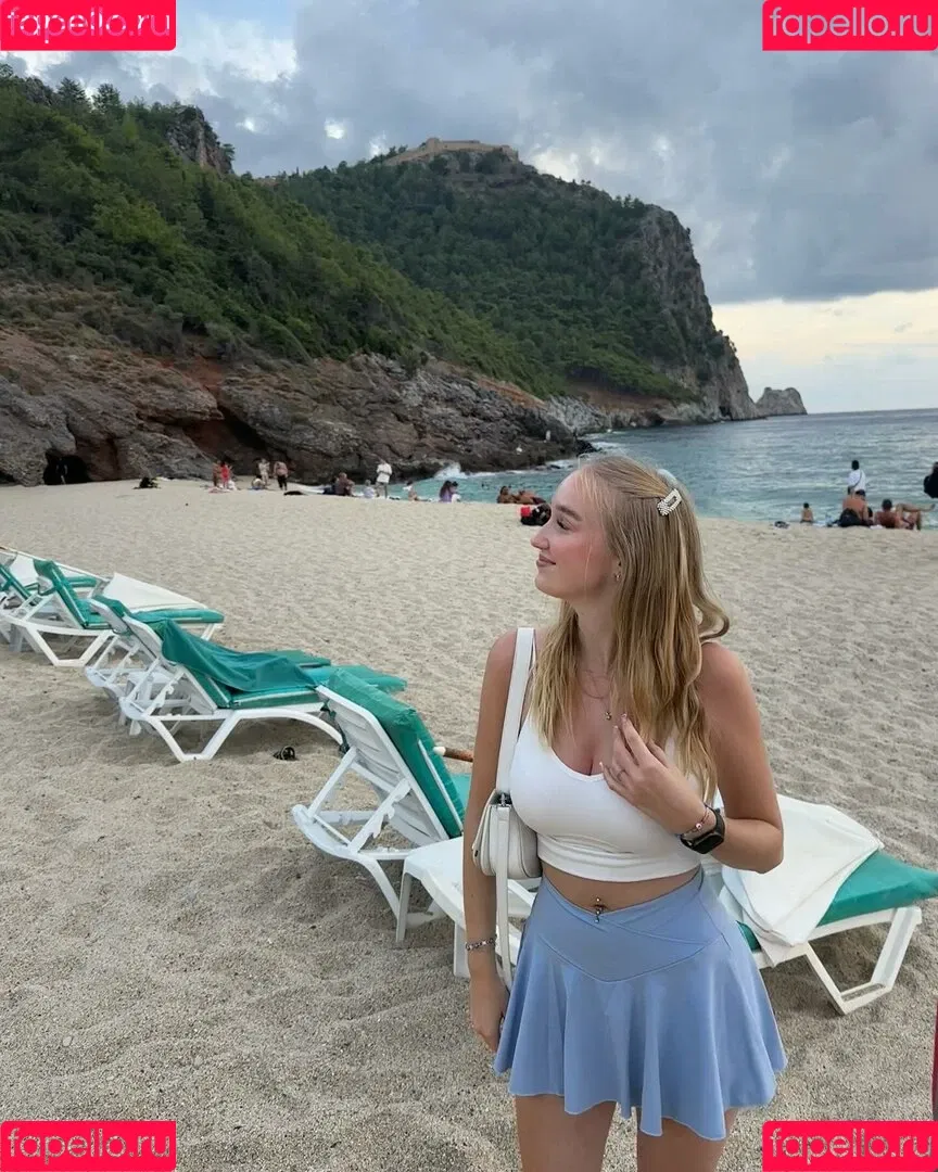 lenaahdl Onlyfans Photo Gallery 