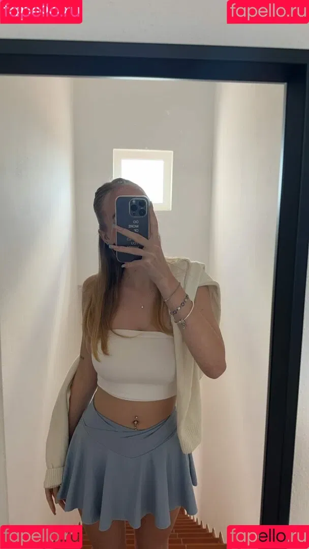 lenaahdl Onlyfans Photo Gallery 