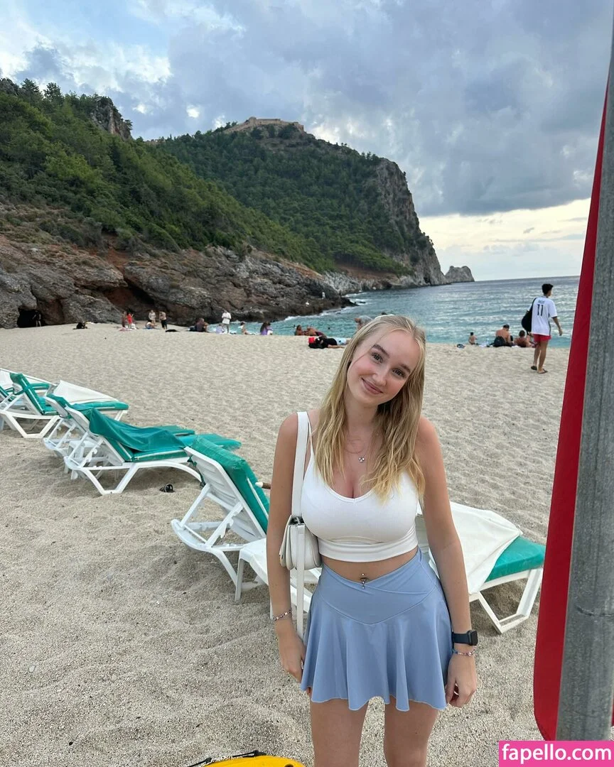 lenaahdl Onlyfans Photo Gallery 